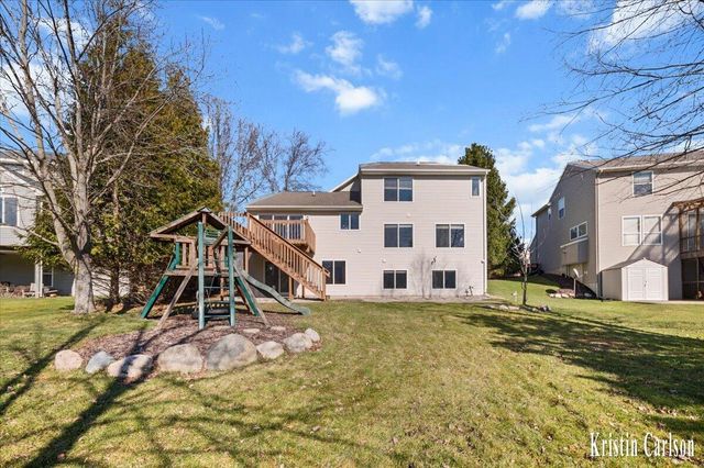 975 Dogwood Meadows Se, Ada Twp, MI 49301