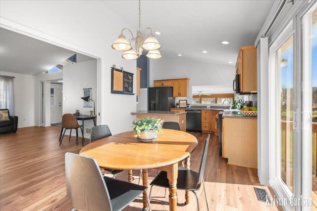 975 Dogwood Meadows Se, Ada Twp, MI 49301