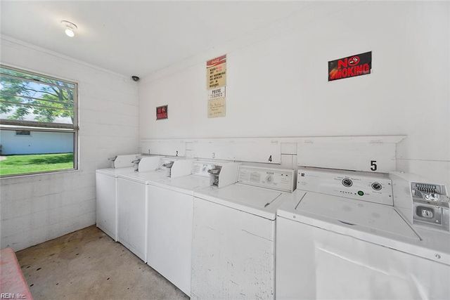 1015 Little Bay AVE, Norfolk, VA 23503