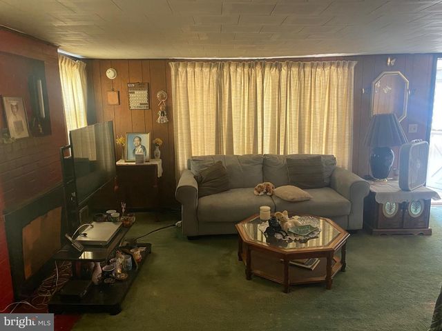 1101 W 6TH ST, Laurel, DE 19956