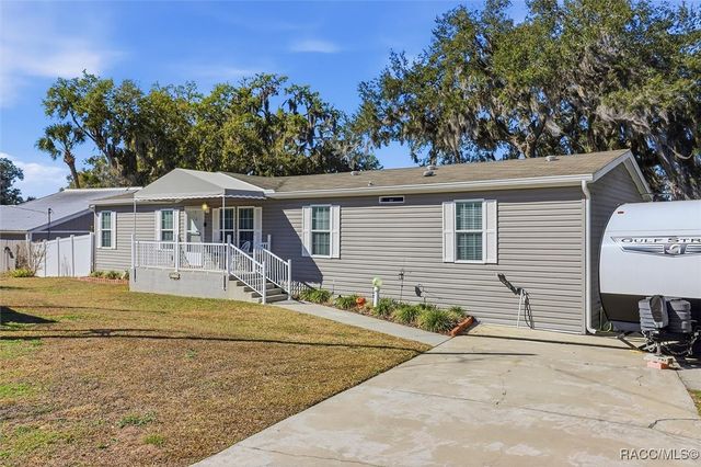 4160 N Bluewater Drive, Hernando, FL 34442