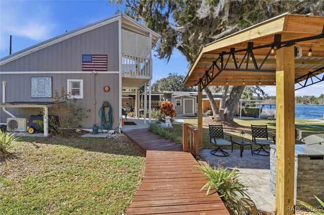 4160 N Bluewater Drive, Hernando, FL 34442