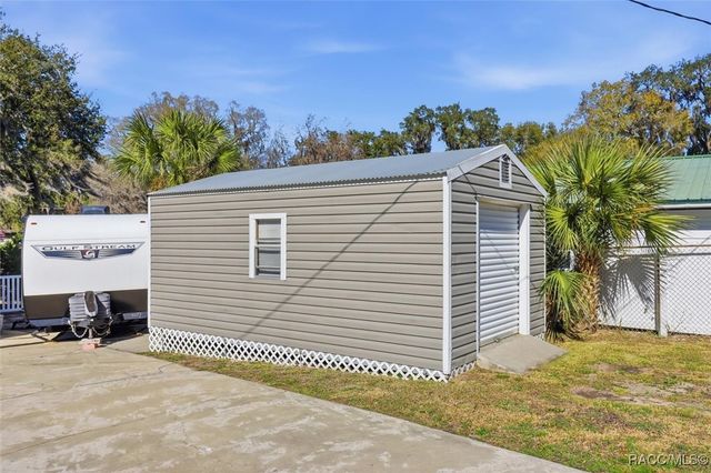 4160 N Bluewater Drive, Hernando, FL 34442