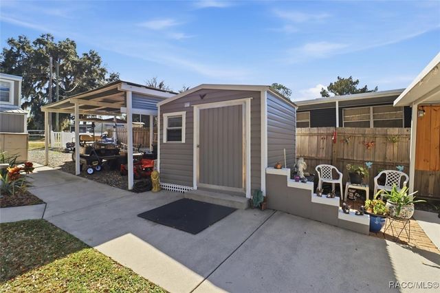 4160 N Bluewater Drive, Hernando, FL 34442