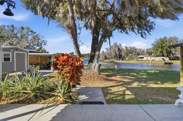 4160 N Bluewater Drive, Hernando, FL 34442