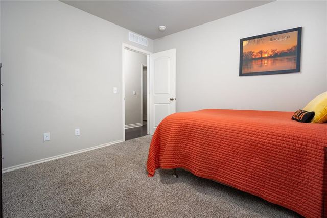 13300 SW 4th Street, Yukon, OK 73099