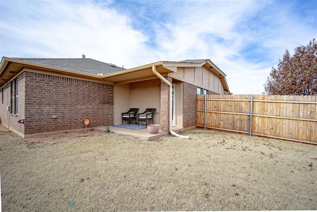 13300 SW 4th Street, Yukon, OK 73099