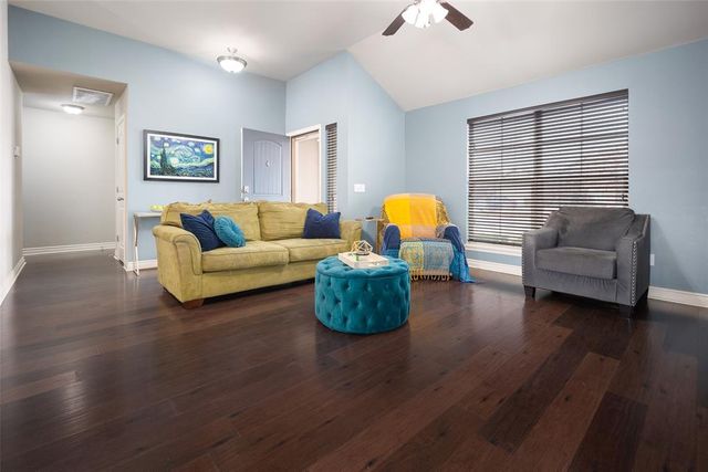 13300 SW 4th Street, Yukon, OK 73099