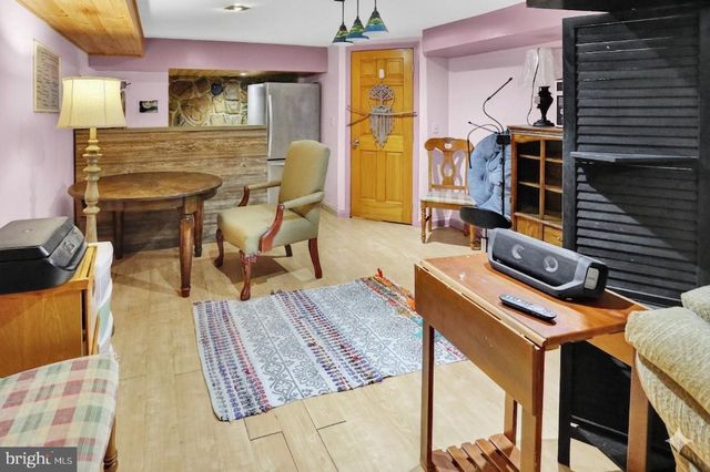 265 WIEST SCHOOL RD, Oley, PA 19606