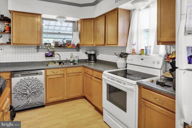 265 WIEST SCHOOL RD, Oley, PA 19606