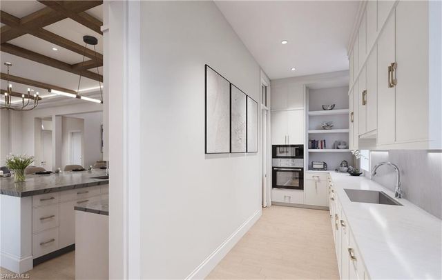 408 16th AVE S, Naples, FL 34102