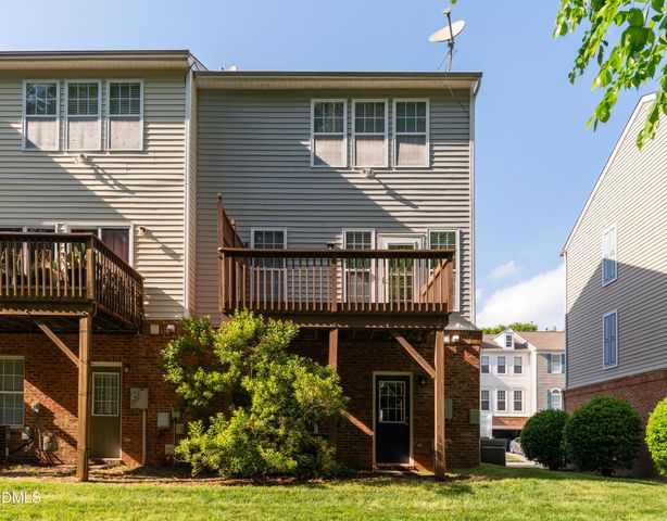 5421 Golden Arrow Lane, Raleigh, NC 27613