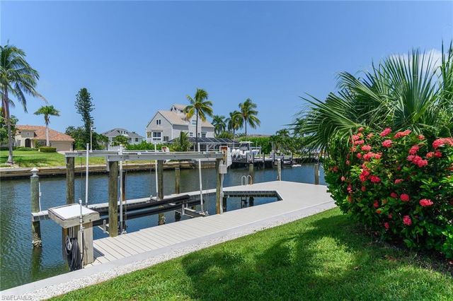 478 Persian CT, Marco Island, FL 34145