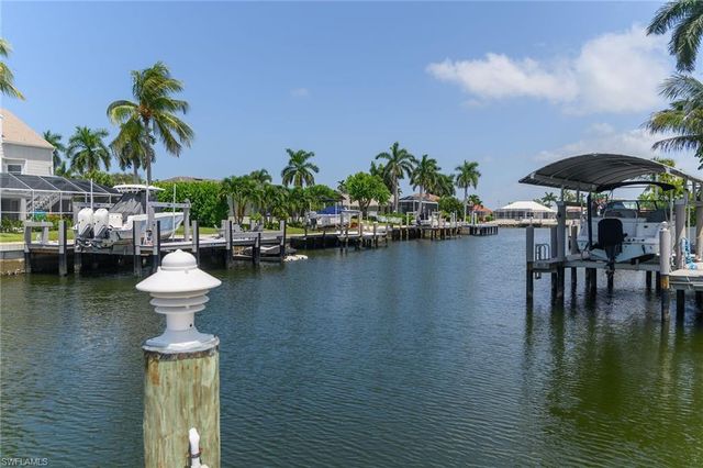 478 Persian CT, Marco Island, FL 34145