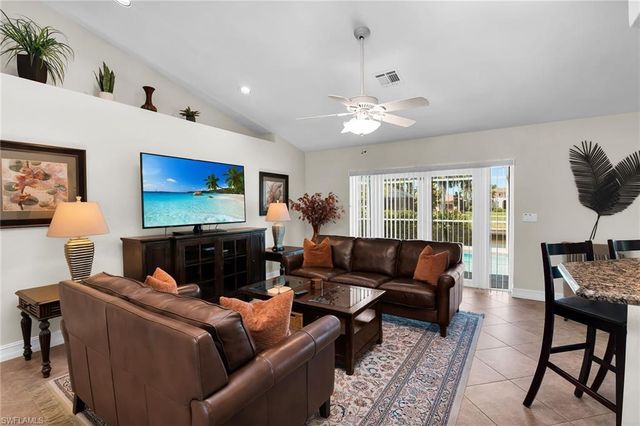 478 Persian CT, Marco Island, FL 34145