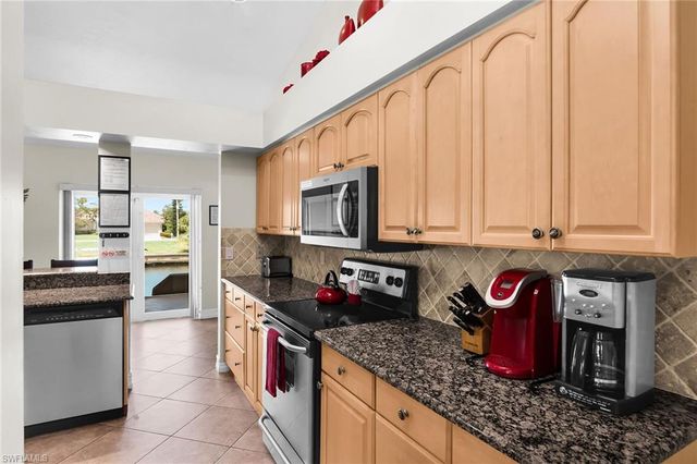 478 Persian CT, Marco Island, FL 34145