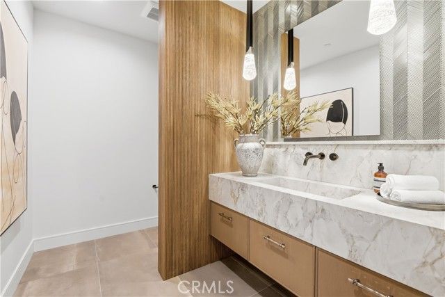 4400 OAK PLACE, Westlake Village, CA 91362