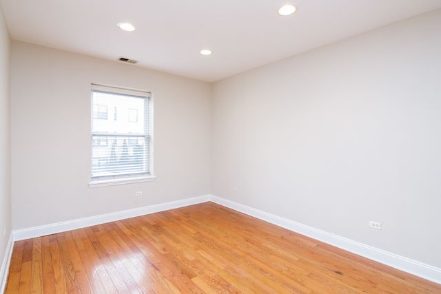 6501 N CLAREMONT Avenue G, Chicago, IL 60645