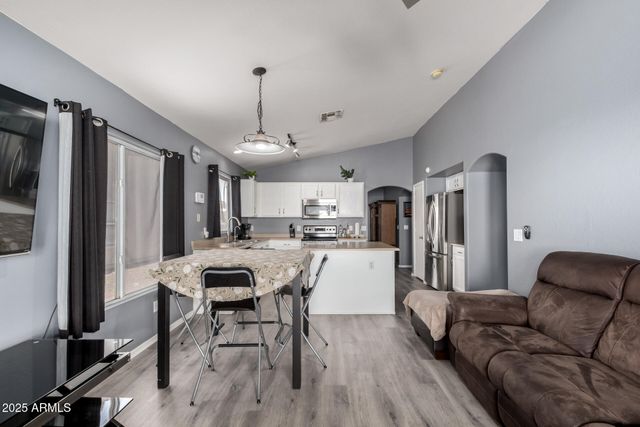 12606 W CHERRY HILLS Drive, El Mirage, AZ 85335