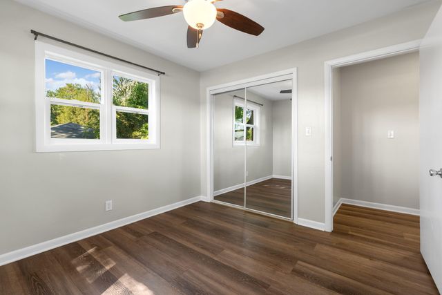 865 W 200 N, La Porte, IN 46350