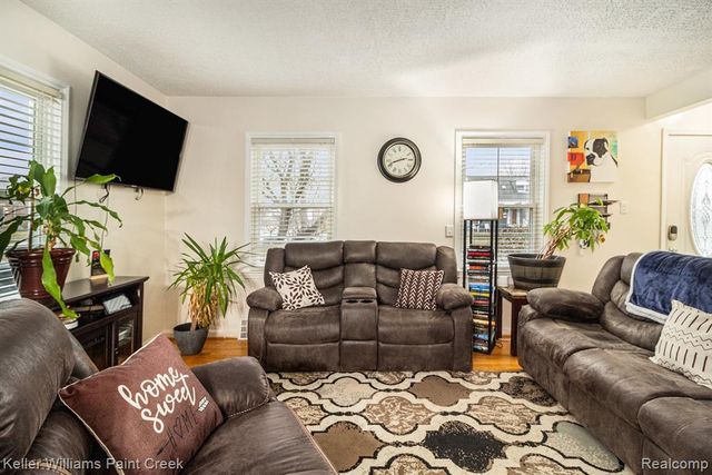 13133 Superior Street, Southgate, MI 48195