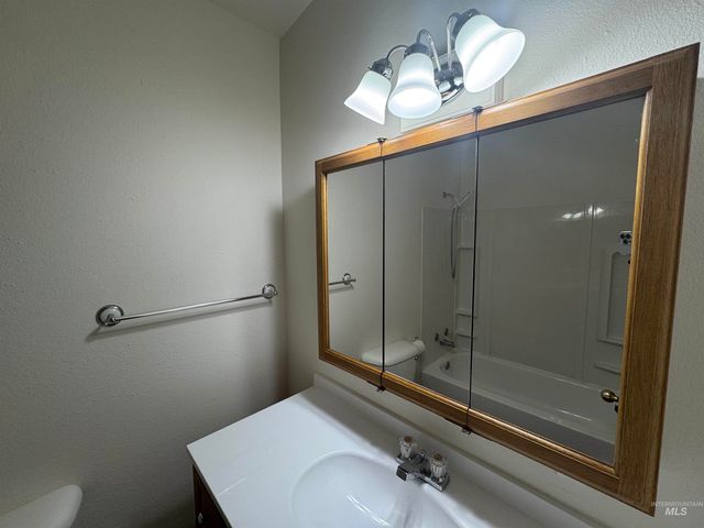 2053 Sherry Drive, Twin Falls, ID 83301