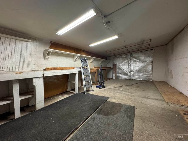 2053 Sherry Drive, Twin Falls, ID 83301