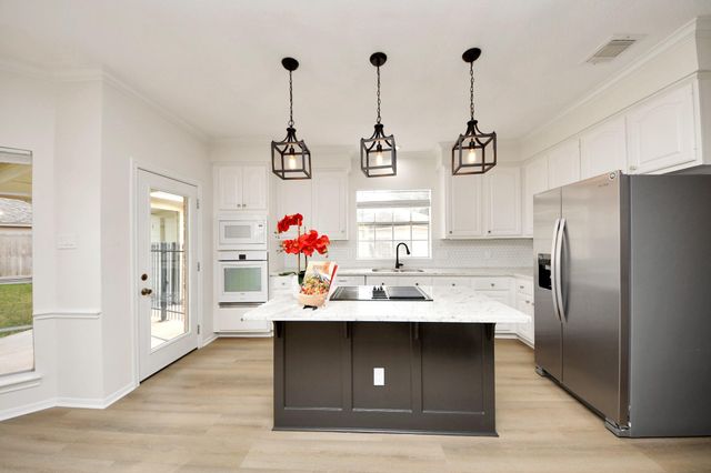 4210 Alcorn Glen Lane, Sugar Land, TX 77479