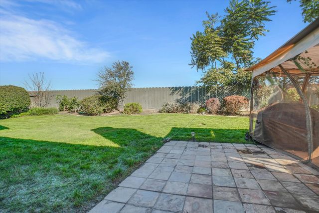 20378 Amethyst Dr, Hilmar, CA 95324