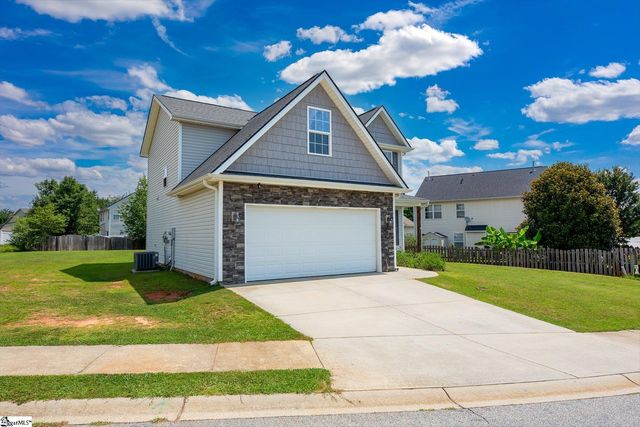101 Reedy Falls Drive, Greenville, SC 29605