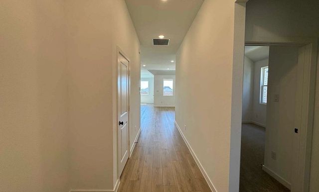 712 Tyronza Drive, Justin, TX 76247