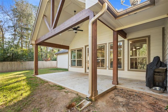 12140 Goliad Lane, Willis, TX 77378