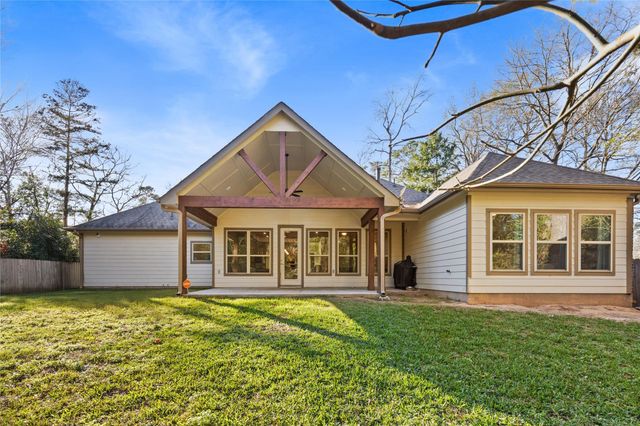 12140 Goliad Lane, Willis, TX 77378