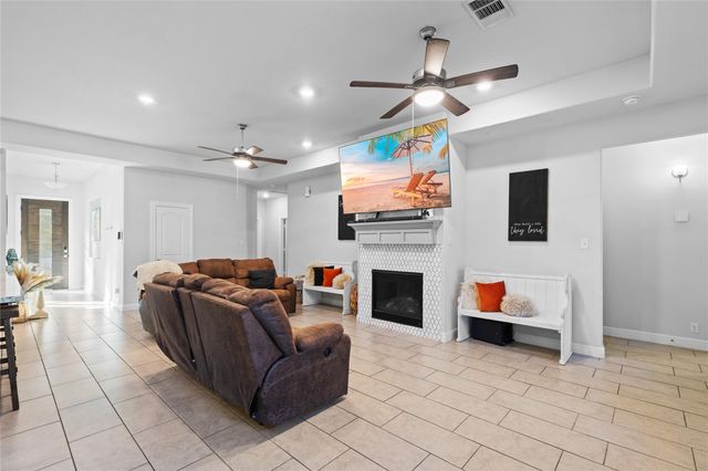 12140 Goliad Lane, Willis, TX 77378