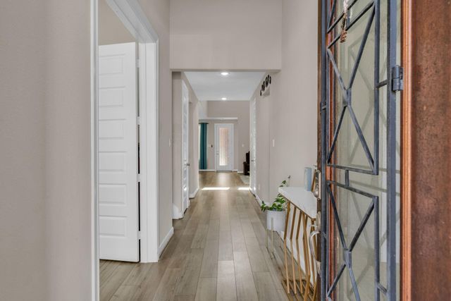 2030 Woodland Pine Court, Conroe, TX 77384