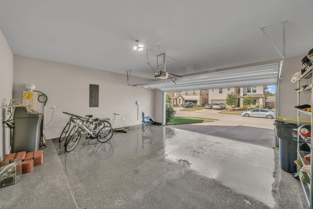 2030 Woodland Pine Court, Conroe, TX 77384