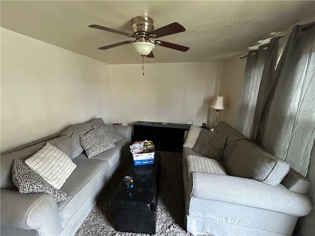 939 Josephine St, N Versailles, PA 15035