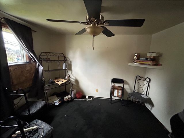 939 Josephine St, N Versailles, PA 15035