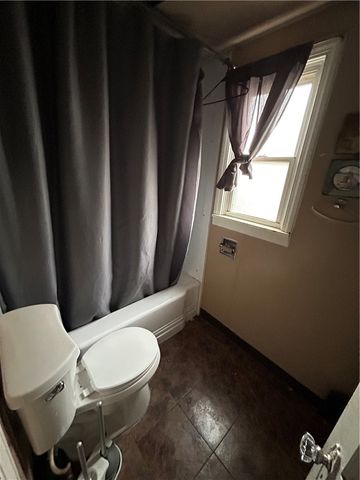 939 Josephine St, N Versailles, PA 15035