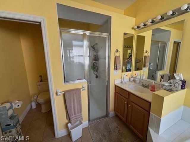 9214 Palm Island CIR, North Fort Myers, FL 33903