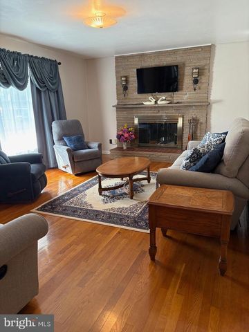 73 WOODLAND DRIVE, Petersburg, WV 26847