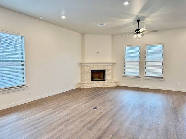 7007 16th Street, Lubbock, TX 79416