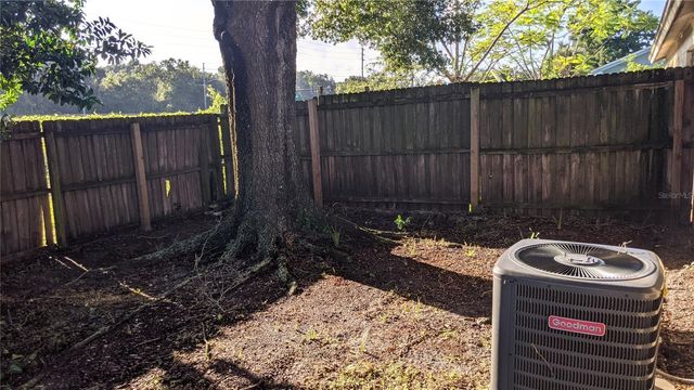 1284 ROMA COURT, Orlando, FL 32825