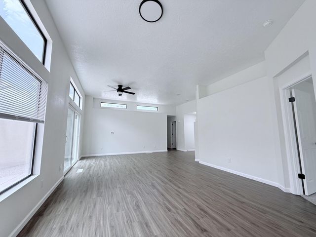 7588 Keystone Drive NE, Albuquerque, NM 87109