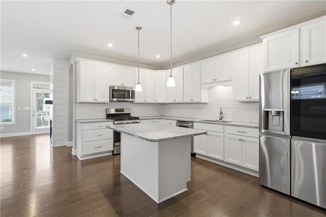 210 Balsam Drive, Dallas, GA 30157