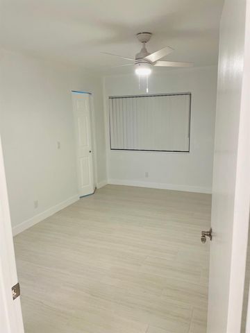 3561 Pine Needle Drive C-1, Greenacres, FL 33463