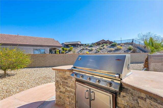 1495 Aztec Cove, Bullhead City, AZ 86429