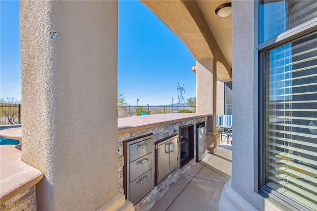 1495 Aztec Cove, Bullhead City, AZ 86429