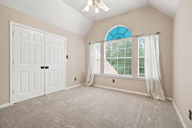 402 Fairbanks Drive, Magnolia, TX 77354