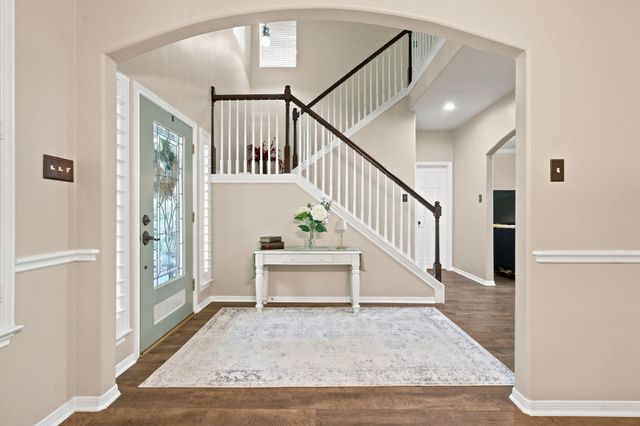 402 Fairbanks Drive, Magnolia, TX 77354